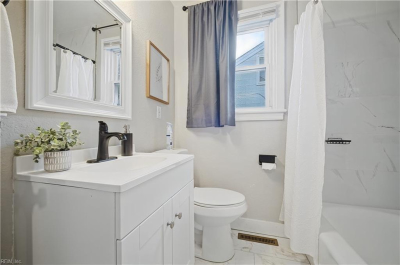 Photo 21 of 50 residential for sale in Norfolk virginia Photo 21 of 50 residential for sale in Norfolk virginia