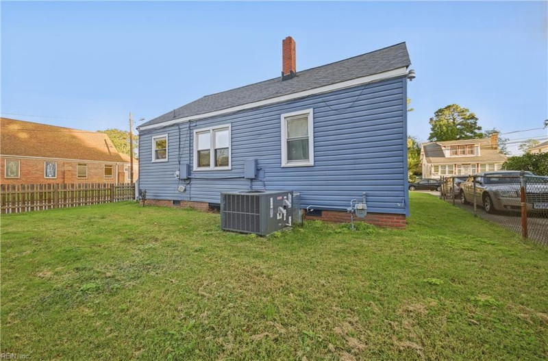 Photo 38 of 50 residential for sale in Norfolk virginia Photo 38 of 50 residential for sale in Norfolk virginia
