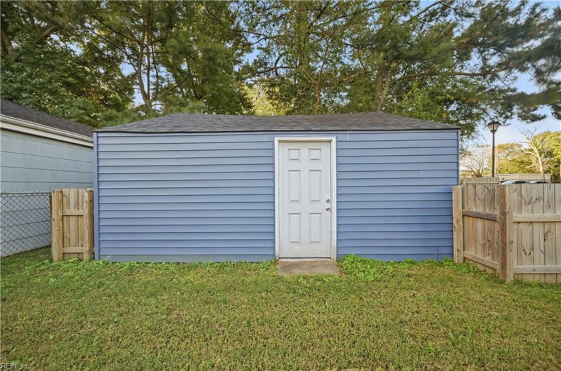 Photo 40 of 50 residential for sale in Norfolk virginia Photo 40 of 50 residential for sale in Norfolk virginia