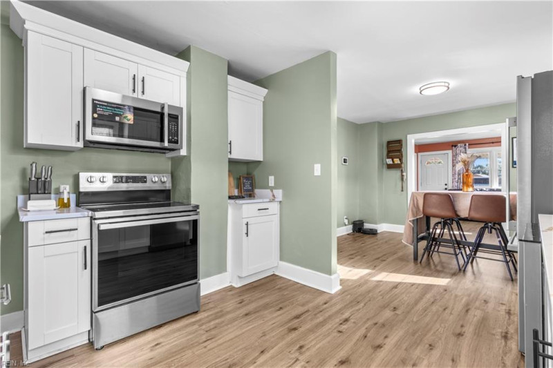Photo 14 of 32 residential for sale in Suffolk virginia