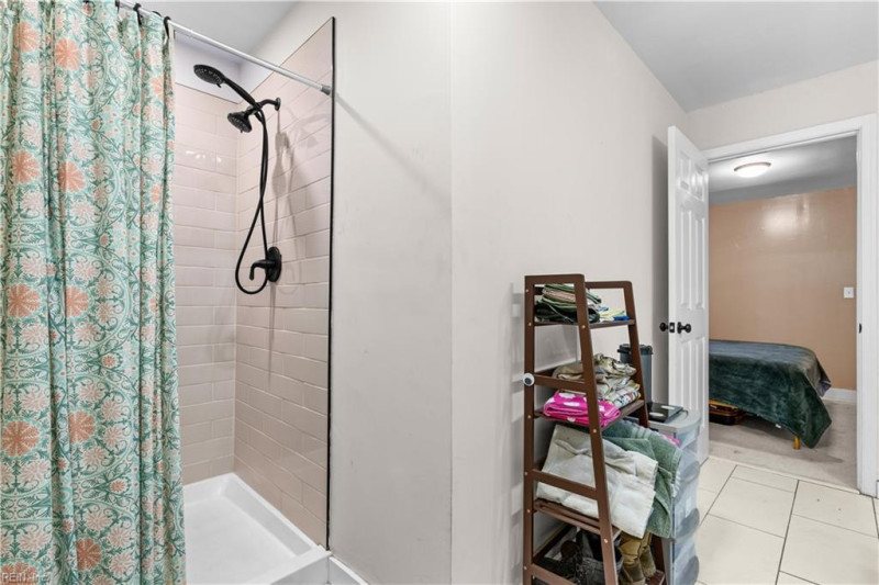Photo 23 of 32 residential for sale in Suffolk virginia