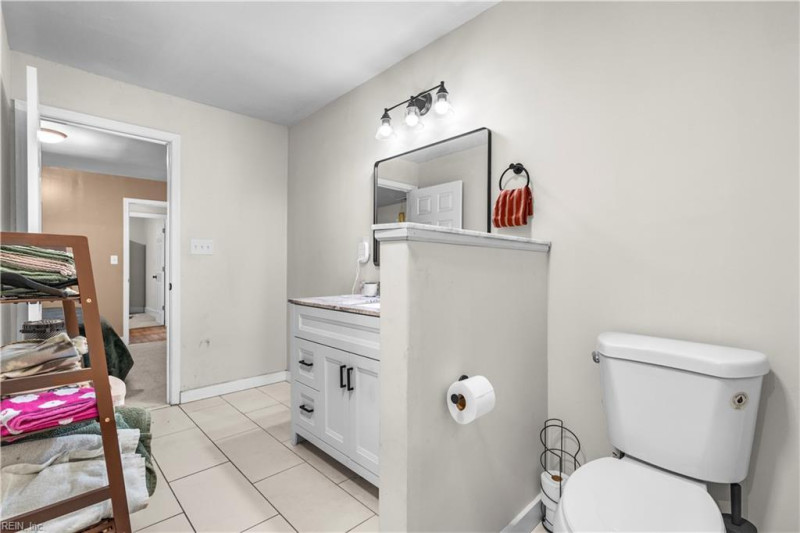 Photo 24 of 32 residential for sale in Suffolk virginia