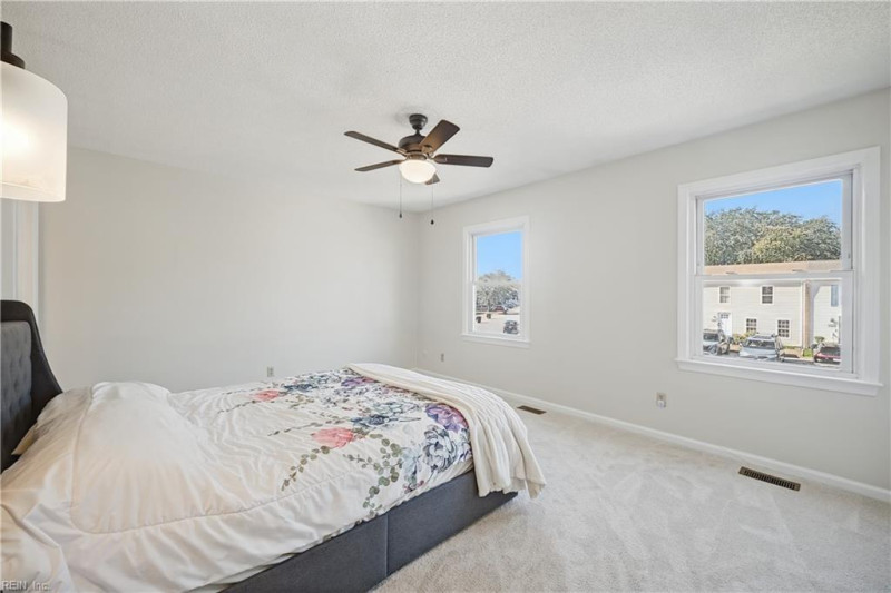 Photo 27 of 49 residential for sale in Virginia Beach virginia