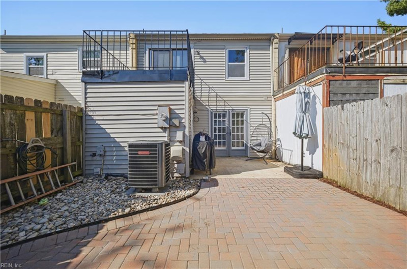 Photo 35 of 49 residential for sale in Virginia Beach virginia