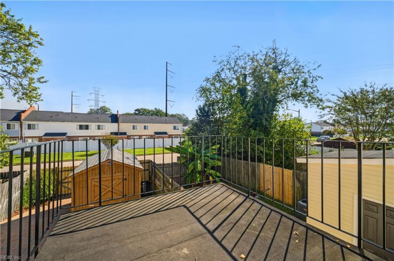 Photo 5 of 49 residential for sale in Virginia Beach virginia
