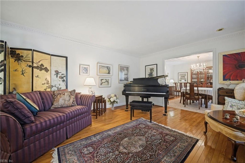 Photo 14 of 50 residential for sale in Virginia Beach virginia