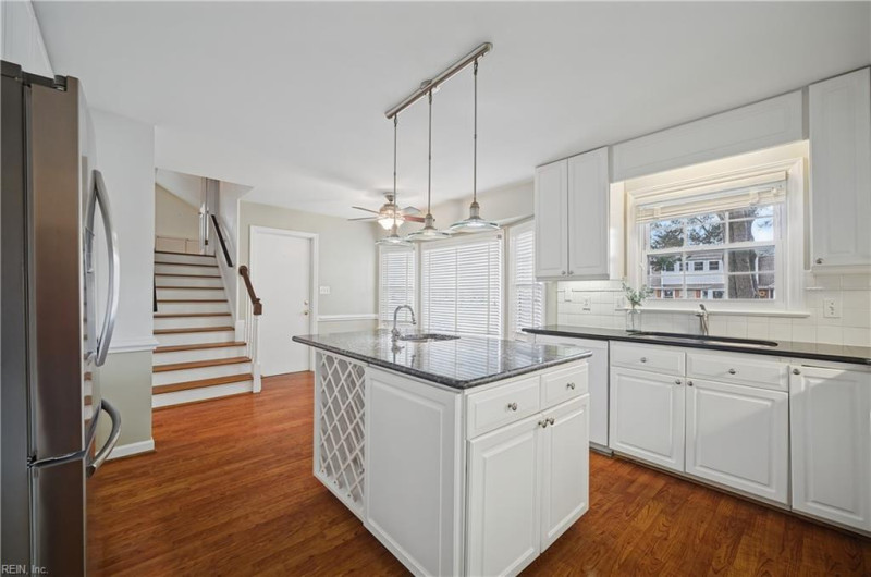 Photo 20 of 50 residential for sale in Virginia Beach virginia