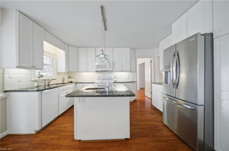 Photo 21 of 50 residential for sale in Virginia Beach virginia