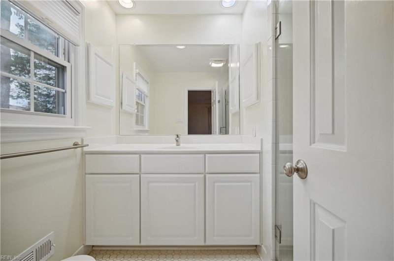 Photo 29 of 50 residential for sale in Virginia Beach virginia