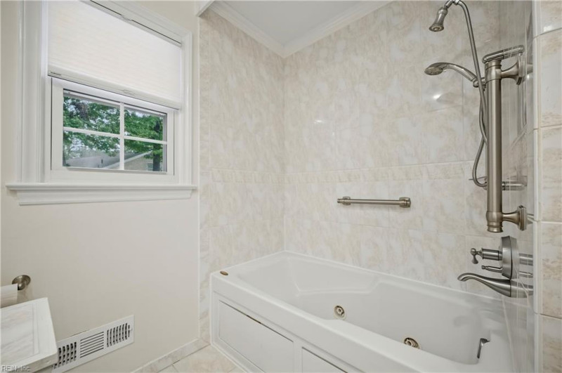 Photo 35 of 50 residential for sale in Virginia Beach virginia