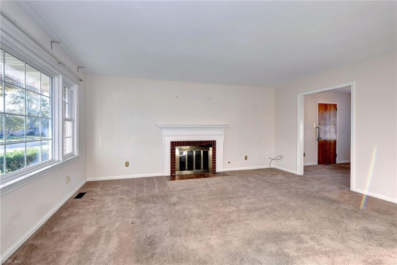 Photo 3 of 26 residential for sale in Newport News virginia Photo 3 of 26 residential for sale in Newport News virginia