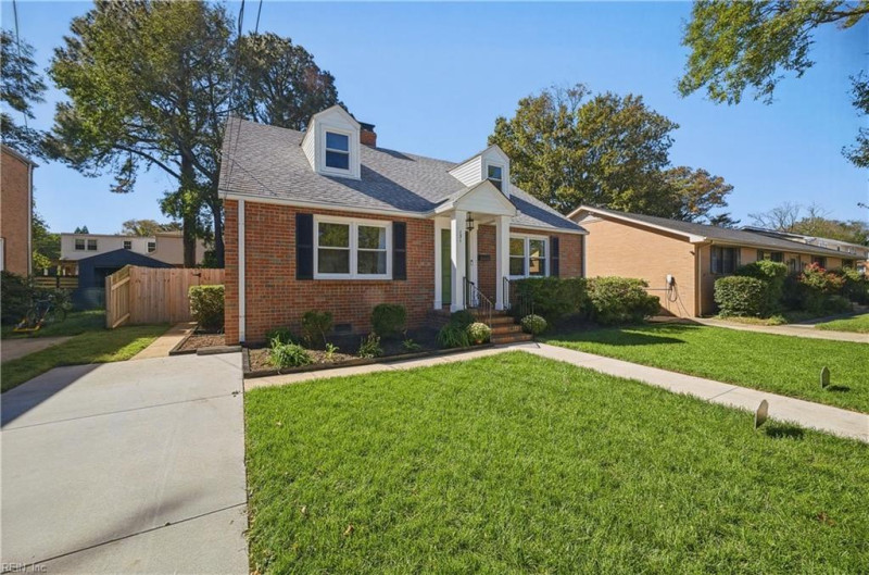 Photo 3 of 49 residential for sale in Norfolk virginia Photo 3 of 49 residential for sale in Norfolk virginia