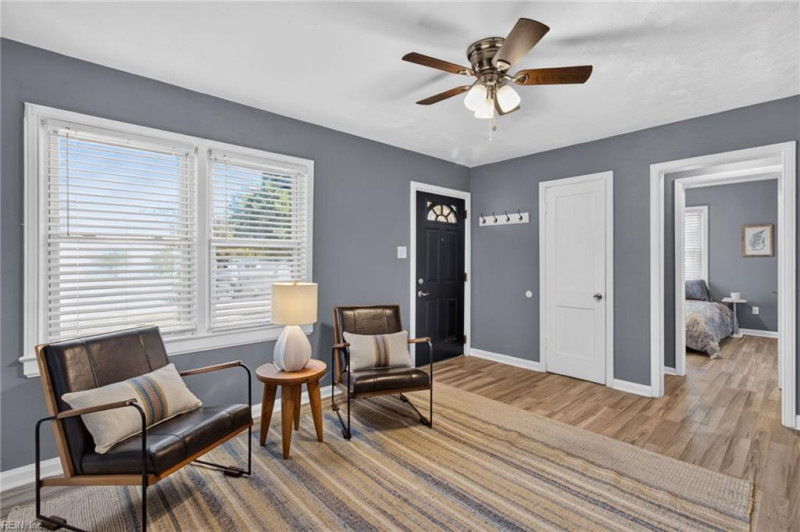 Photo 6 of 33 residential for sale in Portsmouth virginia