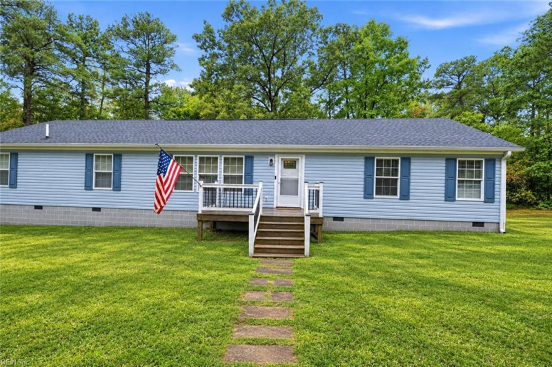 Photo 1 of 35 residential for sale in Gloucester County virginia