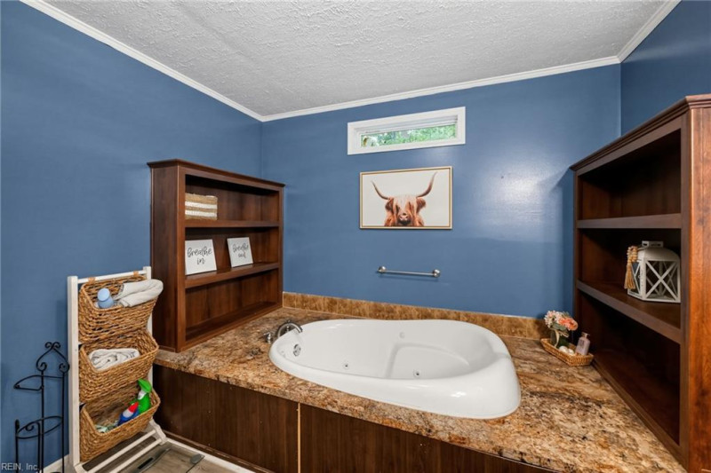 Photo 28 of 35 residential for sale in Gloucester County virginia