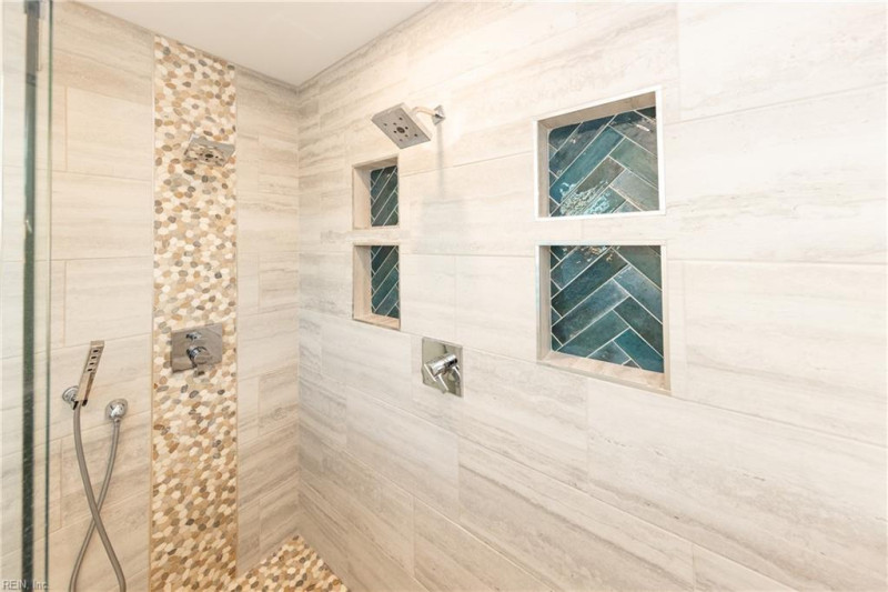 Photo 26 of 50 residential for sale in Virginia Beach virginia