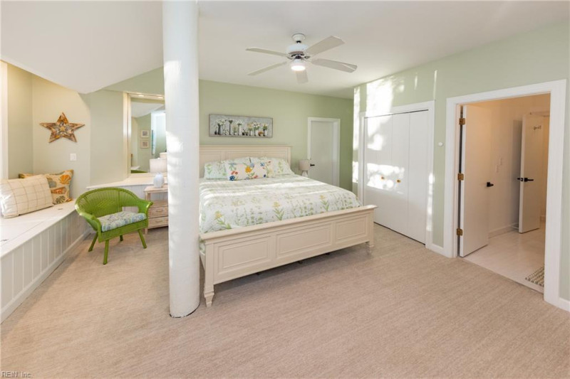 Photo 35 of 50 residential for sale in Virginia Beach virginia