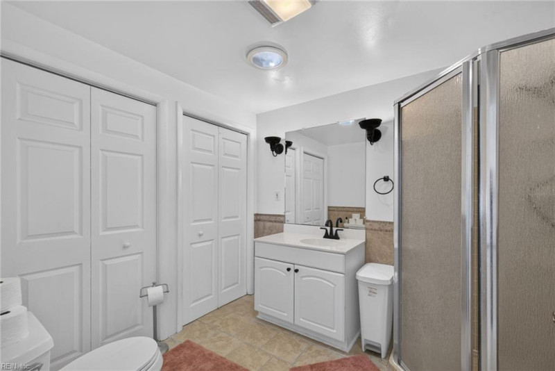 Photo 15 of 25 residential for sale in Portsmouth virginia