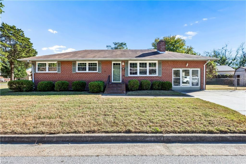 Photo 1 of 33 residential for sale in Hampton virginia