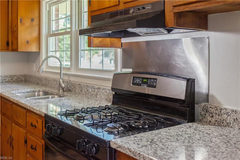 Photo 24 of 33 residential for sale in Hampton virginia
