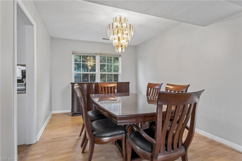 Photo 10 of 46 residential for sale in Hampton virginia