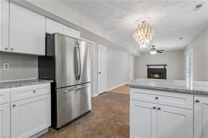 Photo 20 of 46 residential for sale in Hampton virginia