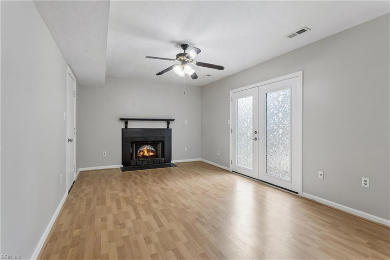 Photo 23 of 46 residential for sale in Hampton virginia