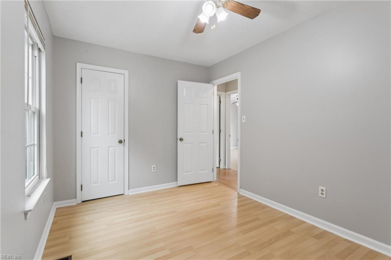 Photo 29 of 46 residential for sale in Hampton virginia