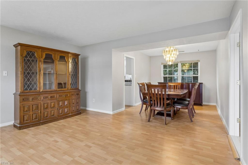 Photo 8 of 46 residential for sale in Hampton virginia