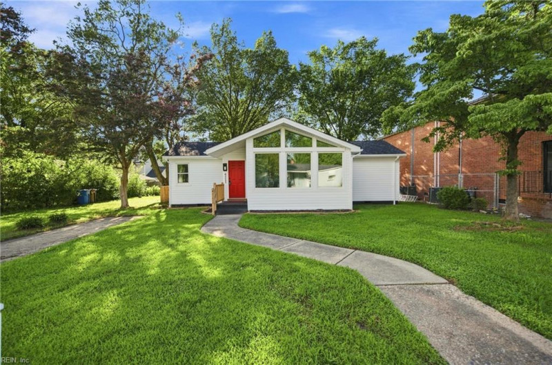 Photo 41 of 44 residential for sale in Chesapeake virginia