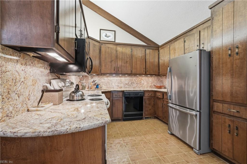 Photo 9 of 30 residential for sale in Suffolk virginia Photo 9 of 30 residential for sale in Suffolk virginia