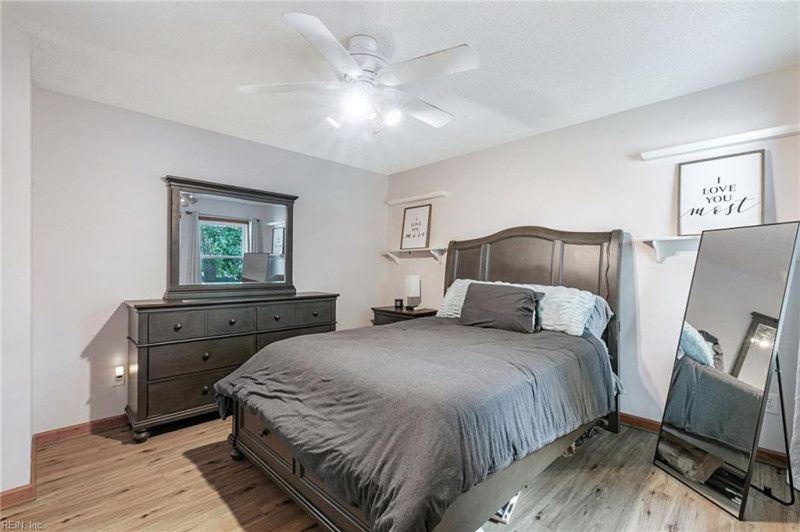 Photo 23 of 32 residential for sale in Hampton virginia