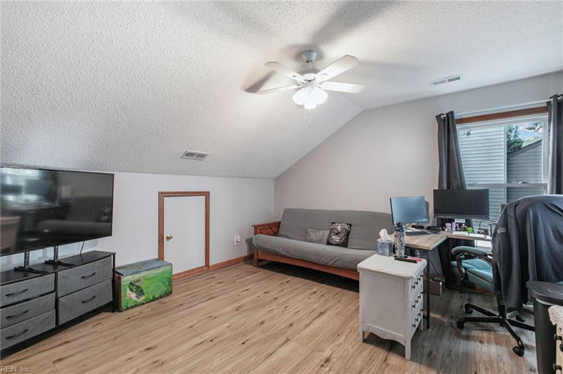 Photo 26 of 32 residential for sale in Hampton virginia