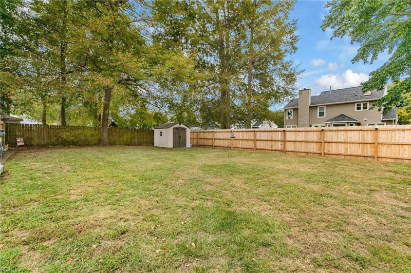 Photo 28 of 32 residential for sale in Hampton virginia