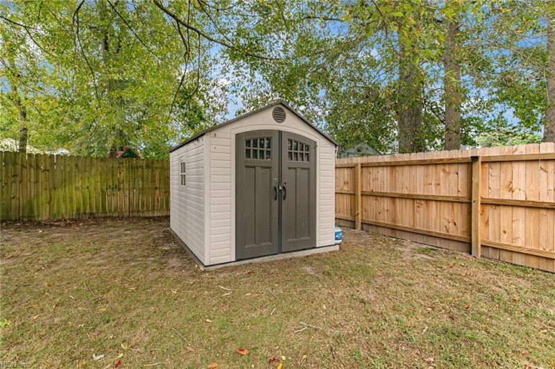 Photo 29 of 32 residential for sale in Hampton virginia