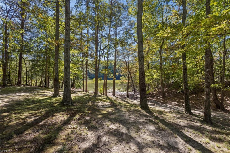 Photo 39 of 50 residential for sale in Isle of Wight County virginia Photo 39 of 50 residential for sale in Isle of Wight County virginia