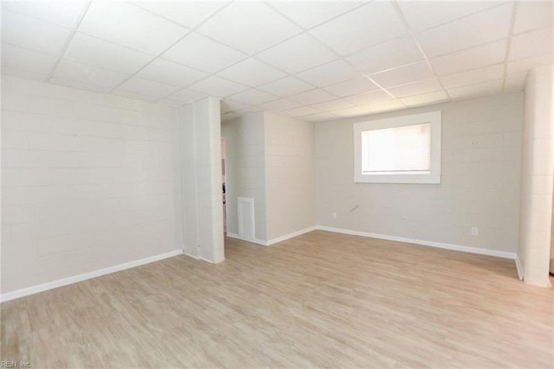 Photo 49 of 50 residential for sale in Norfolk virginia