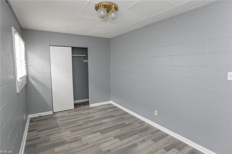 Photo 7 of 50 residential for sale in Norfolk virginia