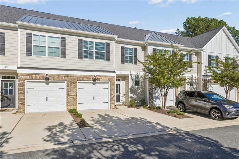 Photo 2 of 43 residential for sale in Suffolk virginia Photo 2 of 43 residential for sale in Suffolk virginia