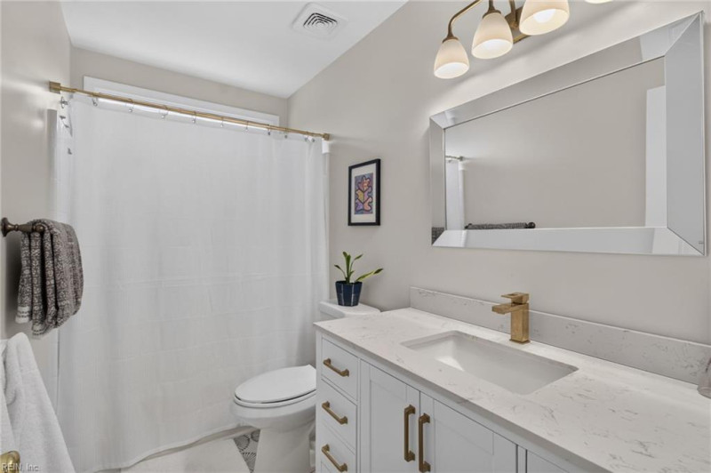 Photo 32 of 48 residential for sale in Chesapeake virginia Photo 32 of 48 residential for sale in Chesapeake virginia