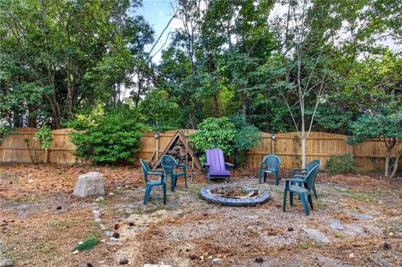 Photo 43 of 48 residential for sale in Chesapeake virginia Photo 43 of 48 residential for sale in Chesapeake virginia