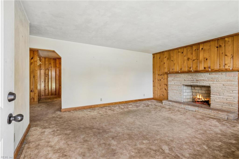 Photo 3 of 42 residential for sale in Chesapeake virginia Photo 3 of 42 residential for sale in Chesapeake virginia