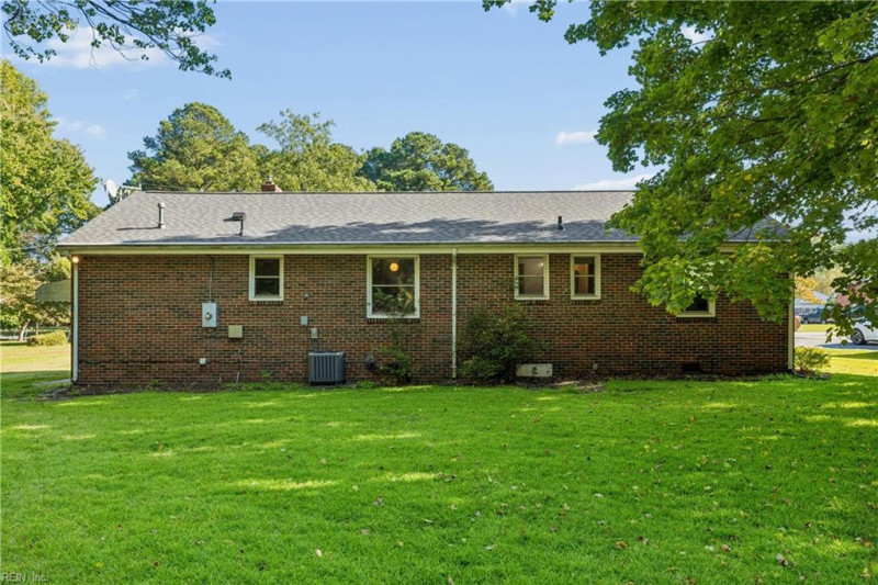 Photo 31 of 42 residential for sale in Chesapeake virginia Photo 31 of 42 residential for sale in Chesapeake virginia