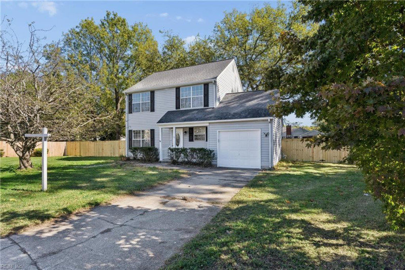 Photo 3 of 44 residential for sale in Hampton virginia