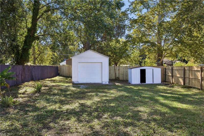 Photo 38 of 44 residential for sale in Hampton virginia