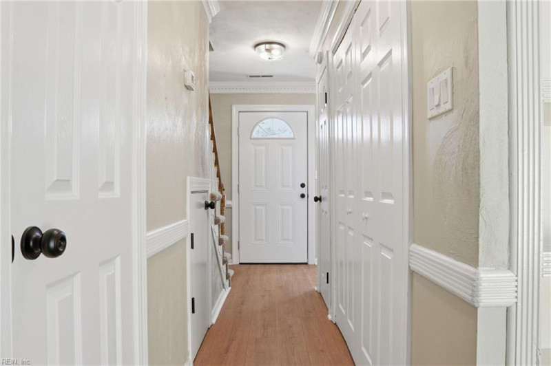 Photo 3 of 32 residential for sale in Virginia Beach virginia Photo 3 of 32 residential for sale in Virginia Beach virginia