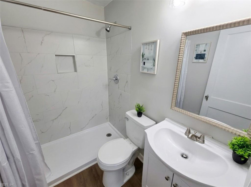 Photo 7 of 24 residential for sale in Newport News virginia