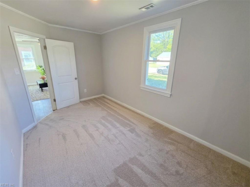 Photo 15 of 20 residential for sale in Hampton virginia