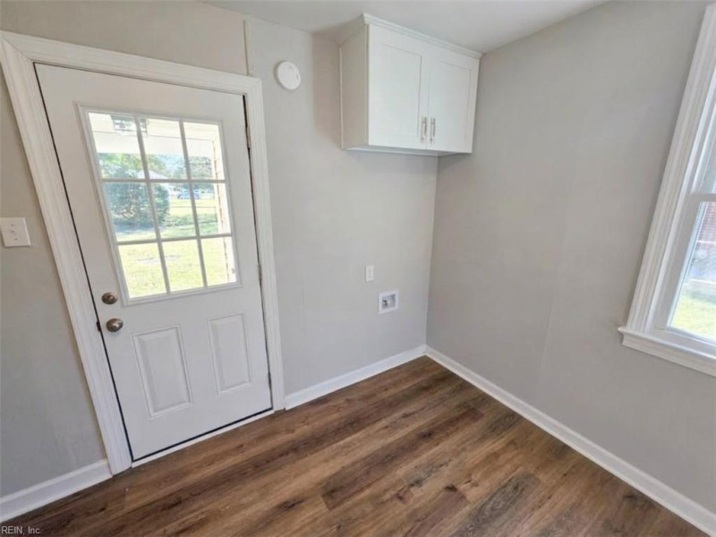 Photo 8 of 20 residential for sale in Hampton virginia