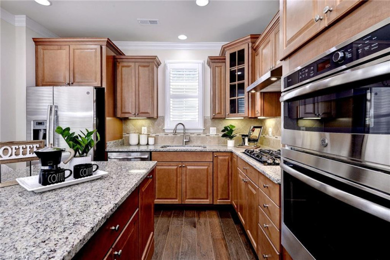 Photo 13 of 47 residential for sale in James City County virginia